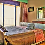Maranton Hotel Koinira
