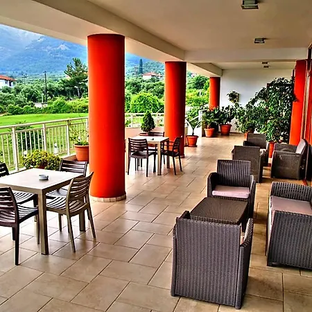 Hotel Maranton