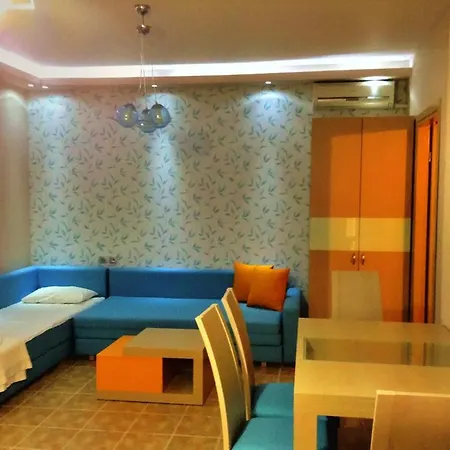 Maranton Hotel Koinira