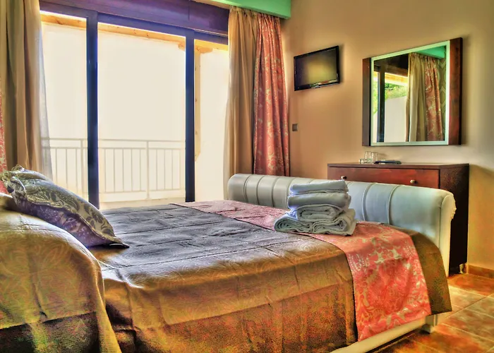 Maranton Ξενοδοχείο Κοίνυρα