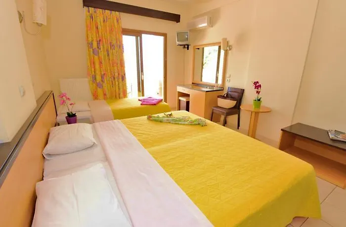 Maranton Ξενοδοχείο Κοίνυρα